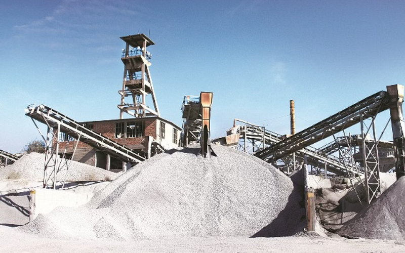 Exploring Cement-Based Flooring Solutions for Industrial Spaces